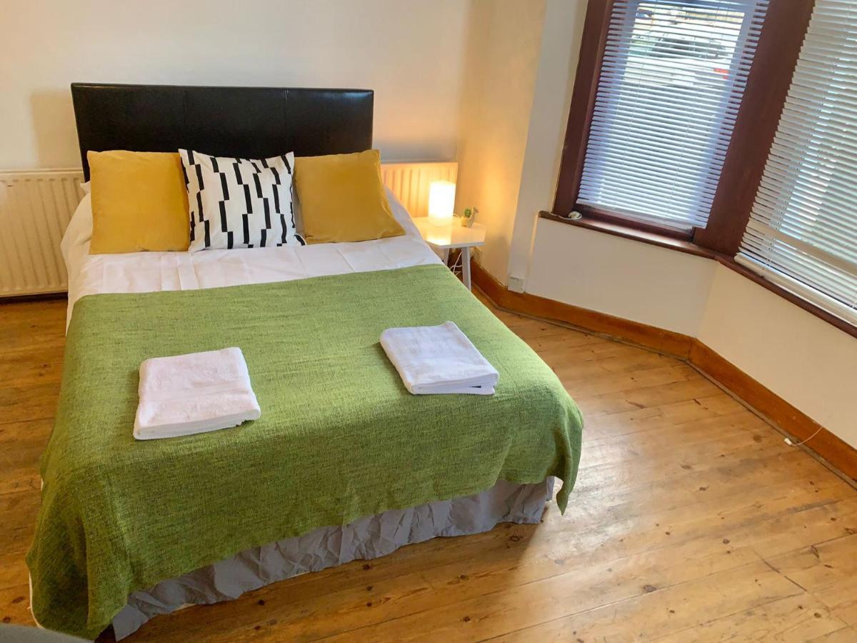 Balham, South London Spacious Guest House 1, 6 Rooms Available エクステリア 写真