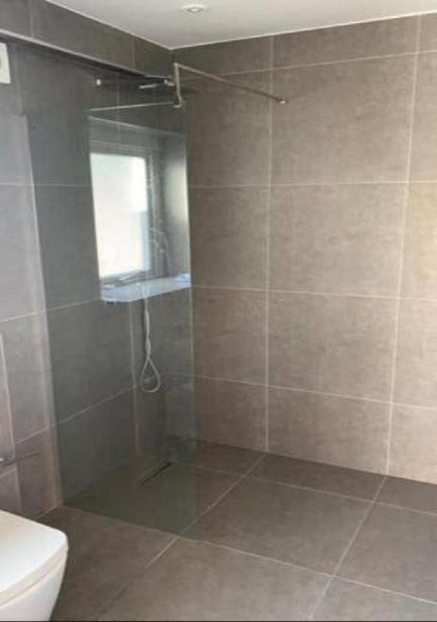 Balham, South London Spacious Guest House 1, 6 Rooms Available エクステリア 写真