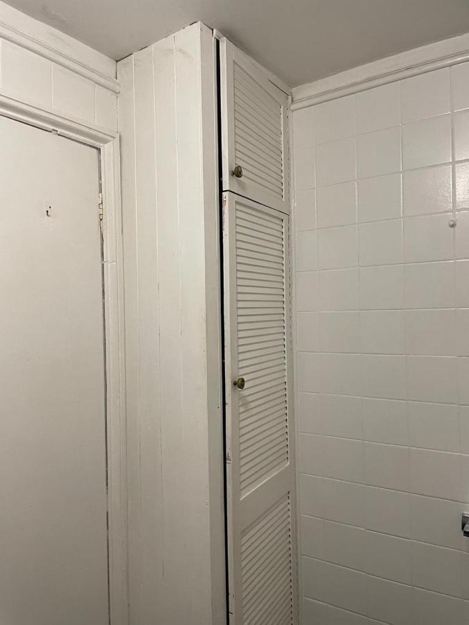 Balham, South London Spacious Guest House 1, 6 Rooms Available エクステリア 写真