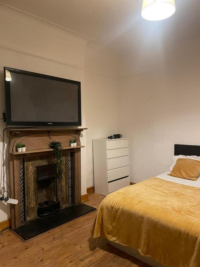 Balham, South London Spacious Guest House 1, 6 Rooms Available エクステリア 写真